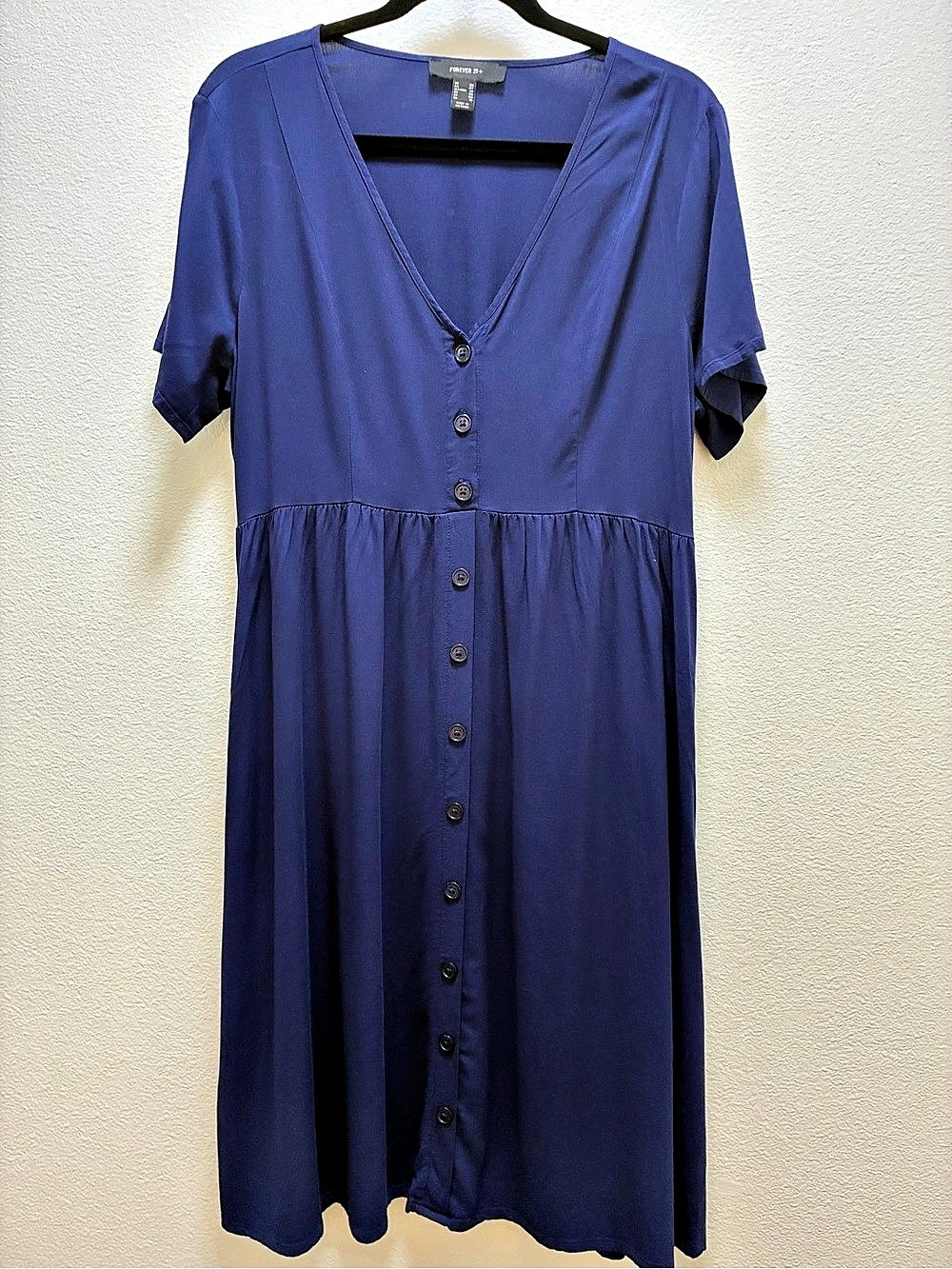 Forever 21 Blue Button Front Maxi Dress Size Medium